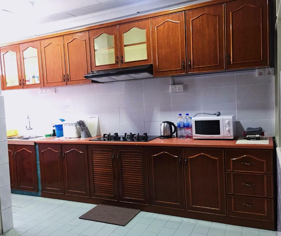 Holiday home Bayan Baru @ Taman Sri Nibong George Town